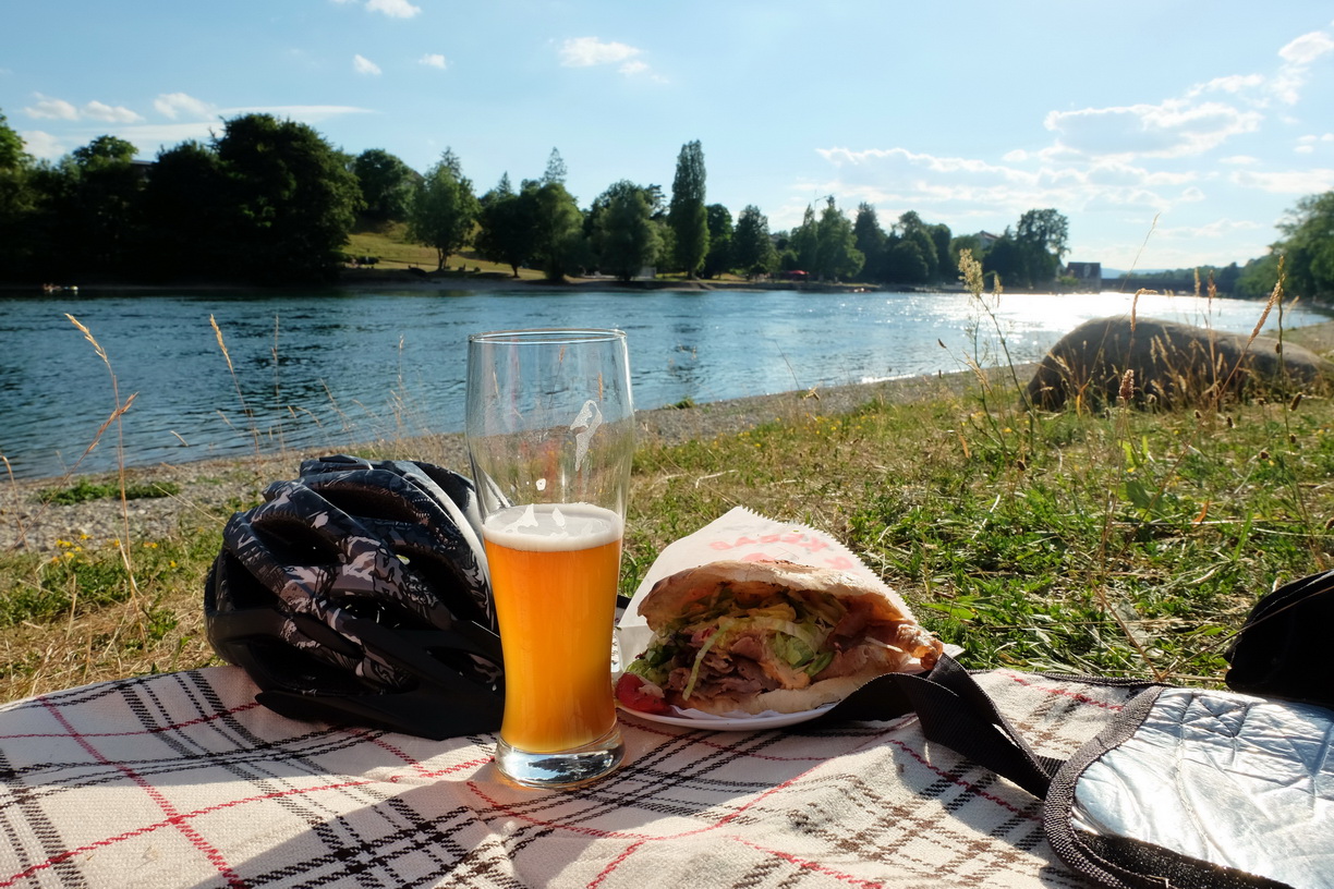 Picknick am Rhein